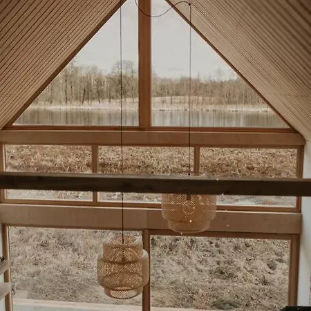 Niebieski Nad Jeziorem Mazurskie Klimaty Ferienhaus Pogobie Tylne