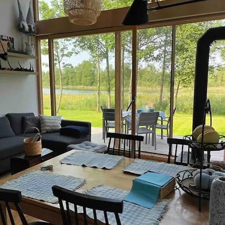 Niebieski Nad Jeziorem Mazurskie Klimaty بيت للعطل