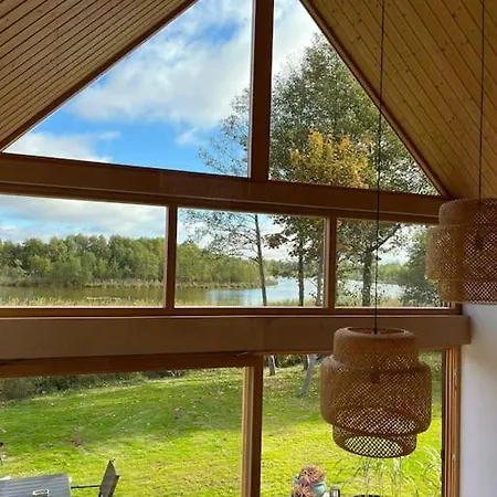 بيت للعطل Niebieski Nad Jeziorem Mazurskie Klimaty