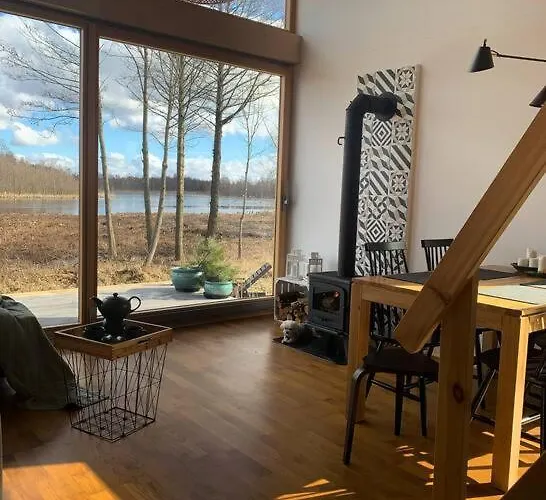 Niebieski Nad Jeziorem Mazurskie Klimaty * Pogobie Tylne