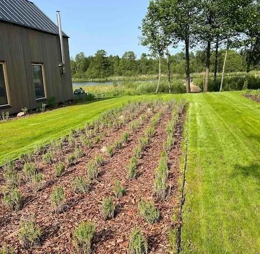 Niebieski Nad Jeziorem Mazurskie Klimaty * Pogobie Tylne